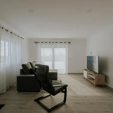 112 - Apartment *